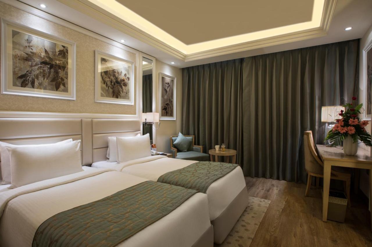 Singhania Sarovar Portico Rāipur Eksteriør billede