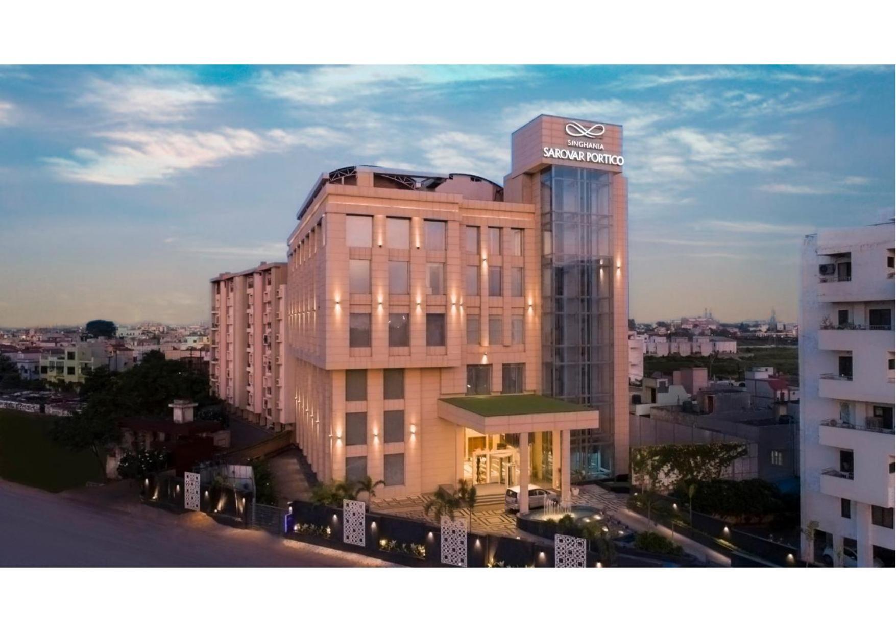 Singhania Sarovar Portico Rāipur Eksteriør billede